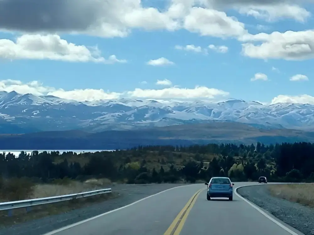 Traslado Aeropuerto ↔ Hotel – San Carlos de Bariloche / Dina Huapi (Privado)