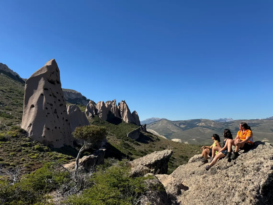 Trekking al Cerro La Buitrera